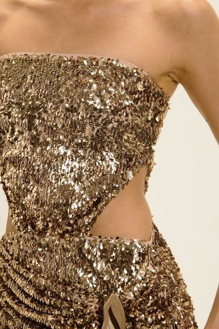 Imagem de Vestido Curto Tamie Dourado Le Blog